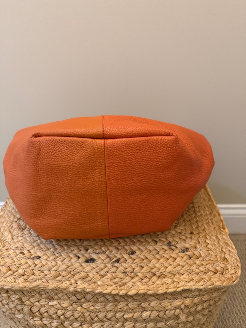 Sundance Orange Knotted Handle Leather Hobo Bag - Picture 3 of 6